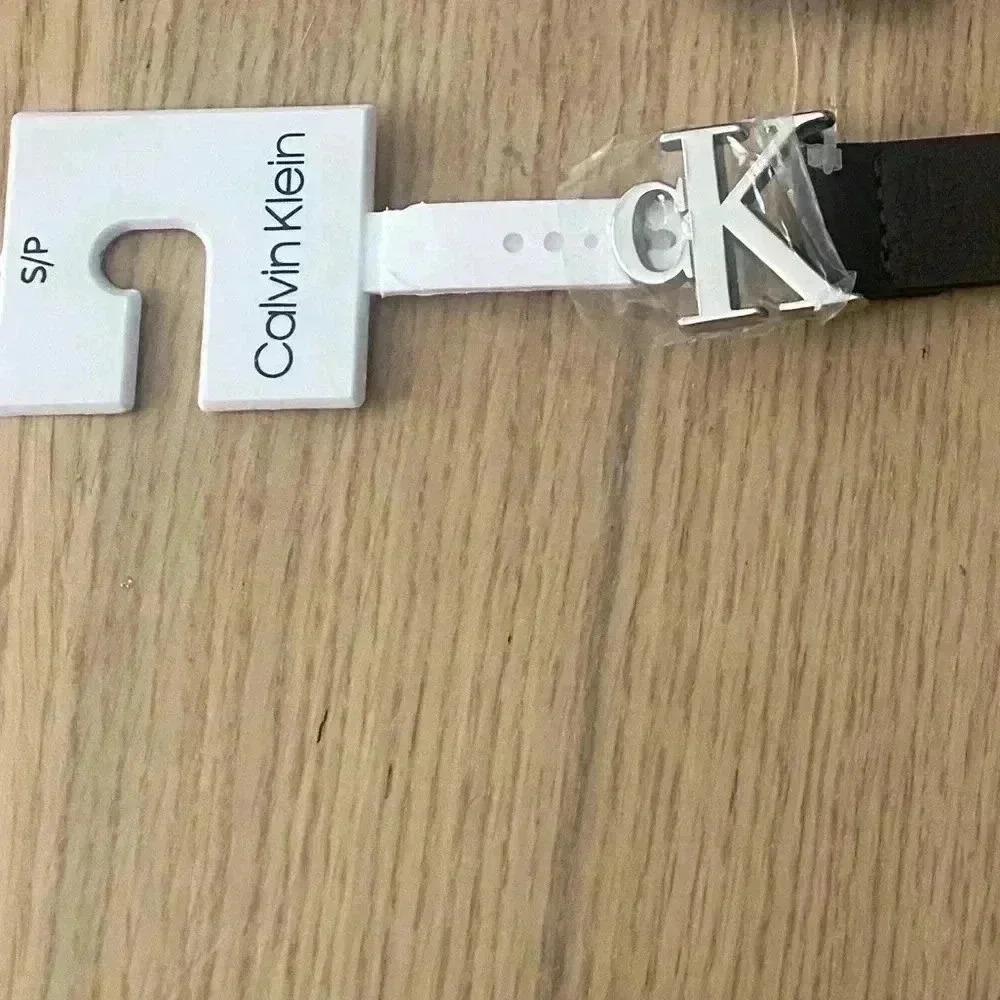 🆕Calvin Klein women's skinny belt CK Monogram Buckle S🆕 - Picture 4 of 11